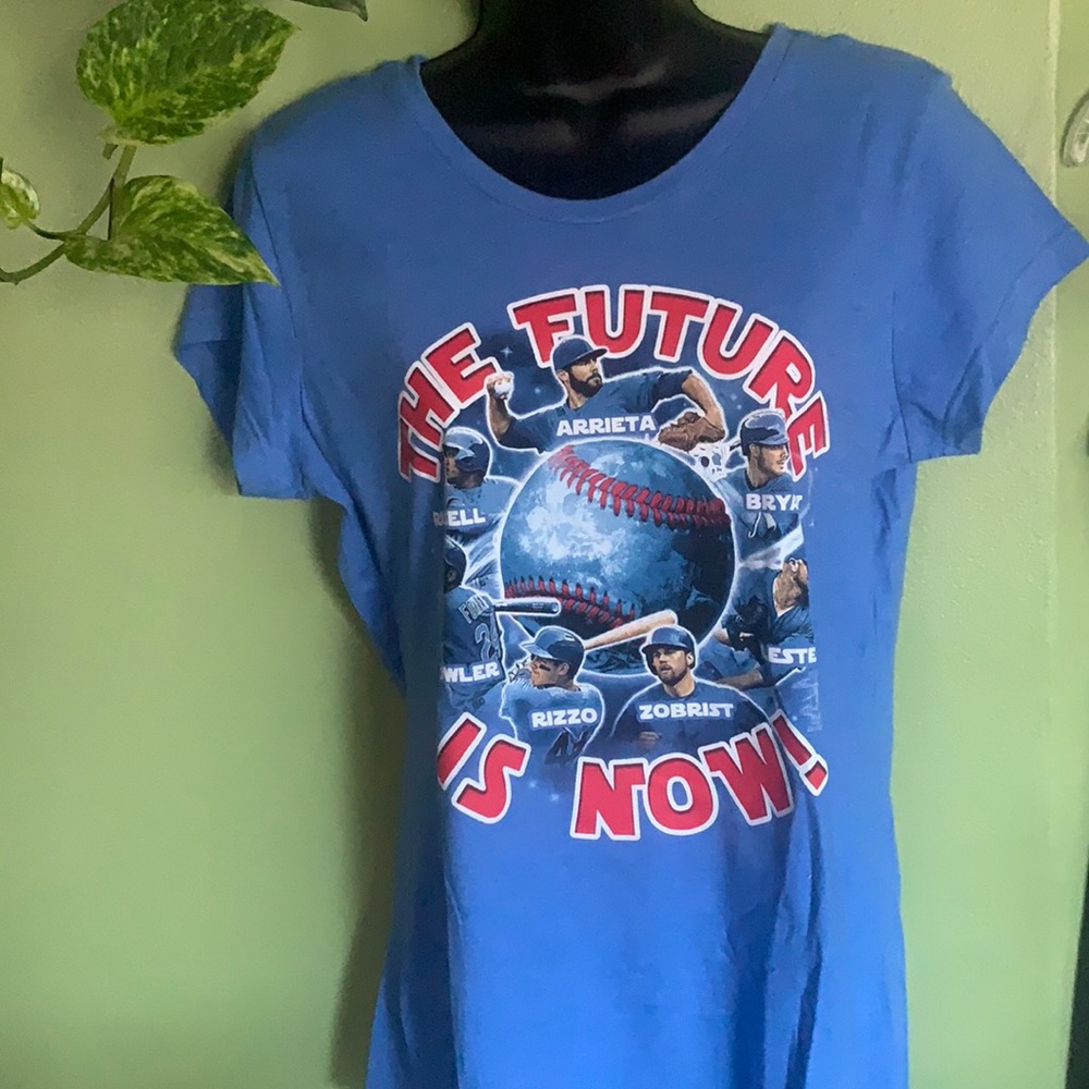 🔵Very Important Tee District - Top